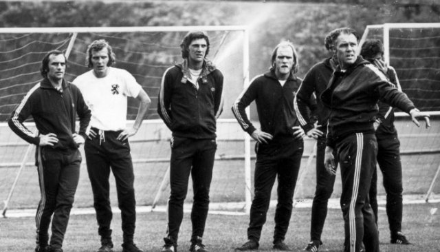 AAEAAQAAAAAAAAQGAAAAJDE3OWQzN2NlLTk1YTItNGQ5My1hZTBhLTU1MGQ1MWZmNjI3Yg